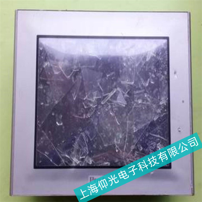 施耐德觸摸屏HMIGTO5310觸摸玻璃破屏維修