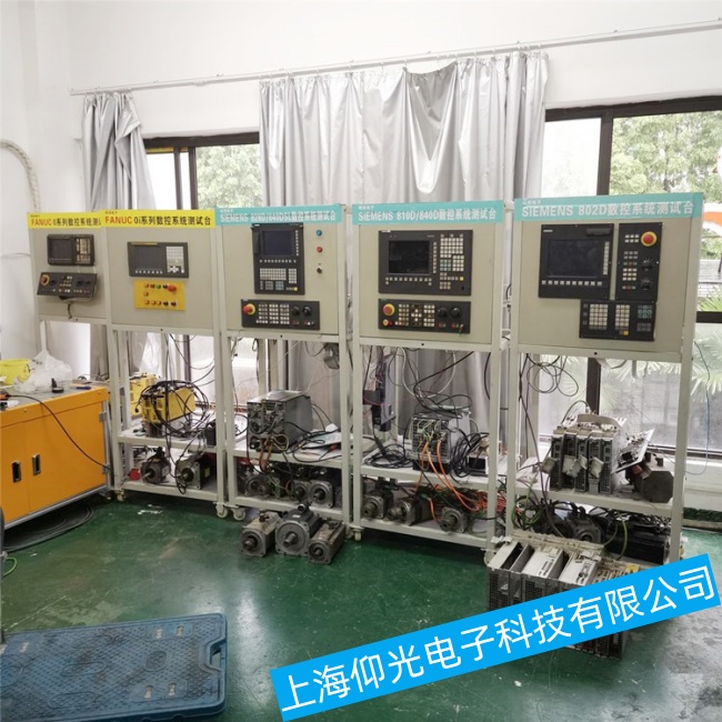 大連馬扎克MAZATROL T PLUS數(shù)控系統(tǒng)通電后紅綠燈都亮故障維修公司