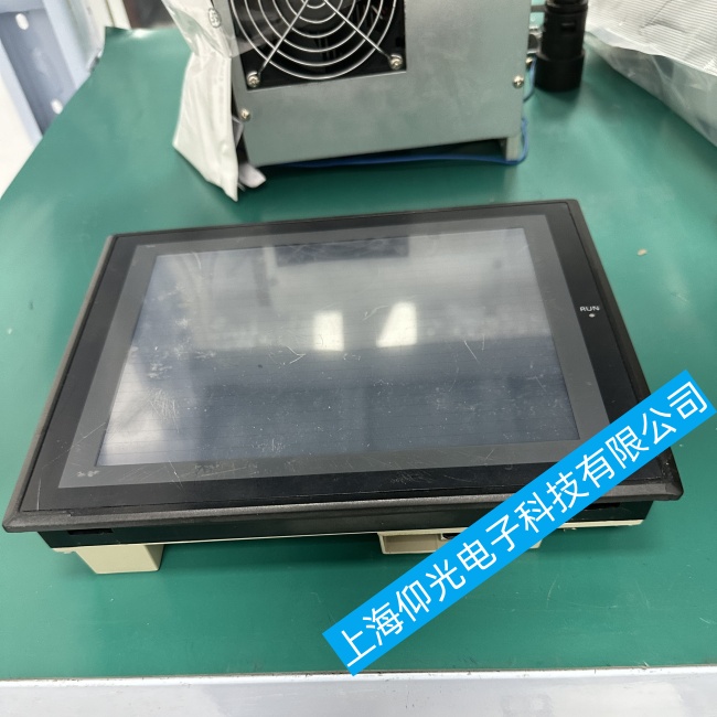 河南歐姆龍觸摸屏NB10W-TW01B個別區域無法觸摸故障維修公司