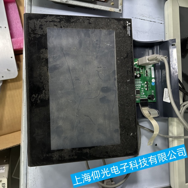 南京三菱觸摸屏A975GOT-TBA-CH觸摸不靈敏故障維修聯系方式