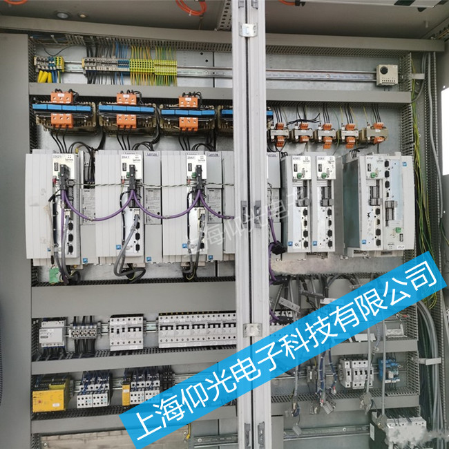 倫茨驅(qū)動(dòng)器維修EVF8221-E 開機(jī)就報(bào)警顯示Sd5故障維修方法